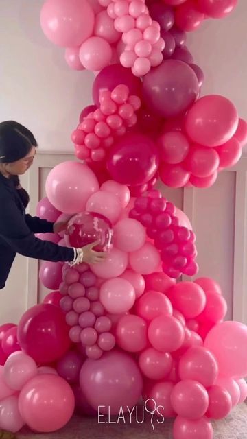 Custom Pink Balloons, Shades Of Pink Balloon Garland, Valentines Balloon Garland, Balloon Tips, Pink Balloon Garland, Christening Balloons, Balloon Pillars, Kids Party Planning, Balloon Creations