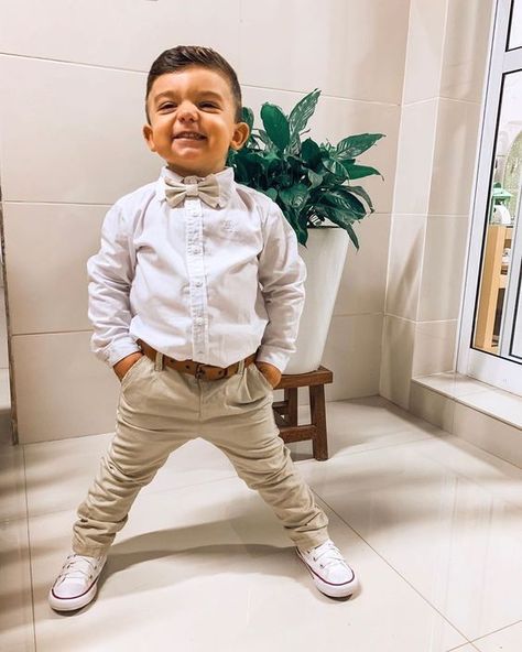 Toddler Wedding Outfit Boy, Baby Boy Wedding Outfit, Wedding Kids Outfit, Toddler Boy Easter, Kids Wedding Outfits, Wedding Outfit For Boys, White Streetwear, Baby Boy Easter