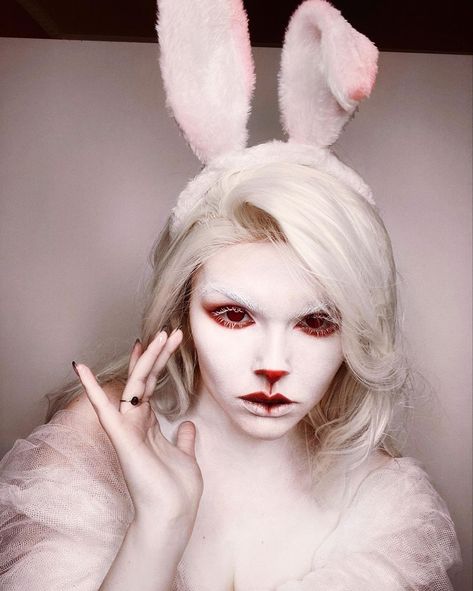 White Rabbit Makeup, Bunny Halloween Makeup, Rabbit Makeup, White Rabbit Costumes, Alice In Wonderland Makeup, Bunny Makeup, Wonderland Makeup, Rabbit Halloween, Rabbit Collection