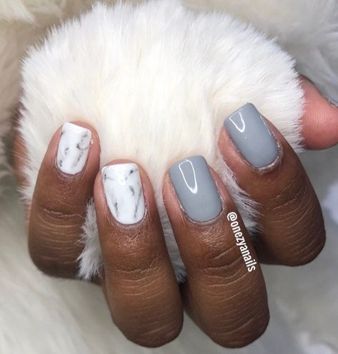 Short Grey Nails With Design, Grey Short Nails, Short Grey Nails, Short Gray Nails, Grey Marble Nails, Grey And White Nails, White Marble Nails, Mani Pedi Combos, Nail Suggestions