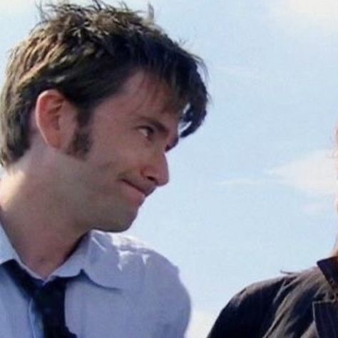 The 10th Doctor, Doctor Who Matching Pfp, Dr Who Pfp, Doctor Who Icons, Donna Noble Icon, Doctor Who Matching Icons, David Tennant Pfp, Doctor Who Pfp, Tenth Doctor Icon