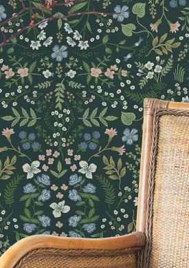 Wallpaper Wildwood fir tree green Raumansicht Country Style Living Room, Inspiration Deco, Scandinavian Wallpaper, Classic Wallpaper, Painter And Decorator, Country Style Kitchen, Fir Tree, Paper Wallpaper, Wallpaper Calculator