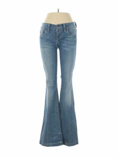 Low Rise Flares, Flare Jeans Aesthetic, Low Rise Flare Jeans Outfit, Flare Jean Outfit, Low Rise Jeans Outfit, Flare Jeans Outfit, Low Waisted Jeans, Outfits 2000s, The Producers