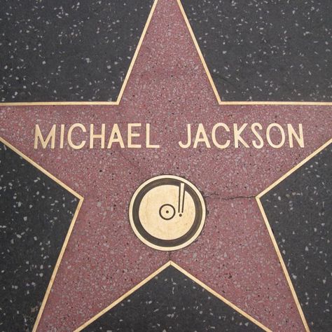 TODAY IN HISTORY!!  MICHAEL JACKSON AUGUST 29, 1958-JUNE 25, 2009 "KING OF POP" R.I.P. Joseph Jackson, Michael Jackson Pics, King Of Pop, Paris Jackson, King Of Music, Jackson 5, Jackson Family, Jackson's Art, The Jacksons