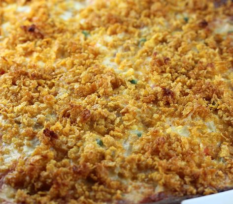 Rotisserie Chicken Hash Brown Casserole Hash Brown Chicken Casserole, Hashbrown Bake, Chicken Hash, Chicken Hashbrown Casserole, Easy Chicken Casserole Recipes, Brown Chicken, Mushroom Casserole, Chicken Recipes Video, Hashbrown Recipes