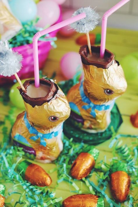 These Espresso Martini Easter Bunny Cocktails are the perfect Springtime drink for adults! Drinking Ideas, Easter Drink, Easter Cocktails, Espresso Martini Recipe, Espresso Martinis, Adult Easter, Spring Entertaining, Easter 2021, Chocolate Easter Bunny