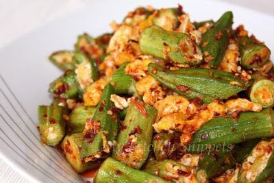 6 Recipes Where Okra Is Just Killing It Fry Okra, Stir Fry Okra, Fresh Okra, Dr Sebi Alkaline Food, Okra Recipes, Asian Vegetables, Malaysian Food, Chinese Dishes, Breakfast For Dinner