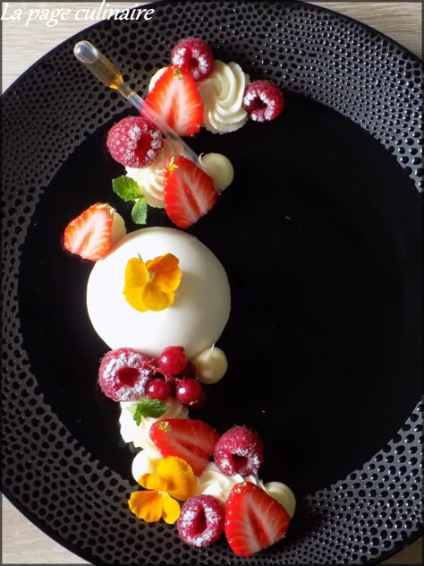 Gourmet Desserts Presentation, Almond Mousse, Fancy Desserts Presentation, Patisserie Fine, Dessert Restaurants, Fine Dining Desserts, Chocolate Garnishes, Plated Dessert, Dessert Presentation