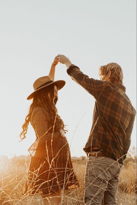 Sunflower Field Photoshoot Couple Maternity, Maternity Photography Short Dress, Woods Maternity Shoot Family, Maternity Photo Shoot Ideas Cold Weather, Camping Maternity Shoot, Maternity Pictures April, Maternity Photo Shoot Mom Only, Maternity Photography Farm Ideas, Summer Field Maternity Pictures