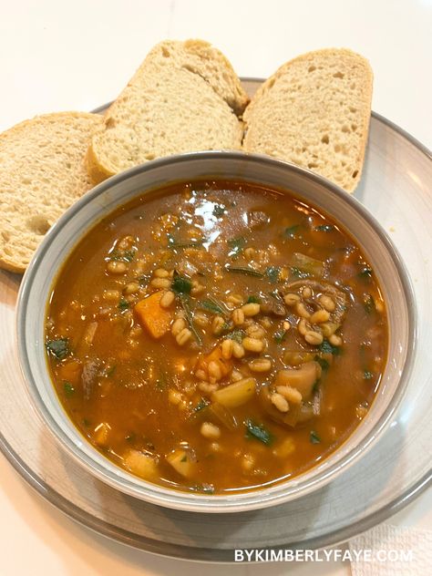 Tuscan Style Mushroom Barley Soup Recipe (Vegetarian Friendly) Barley Soup Vegetarian, Mushroom Barley Soup Recipe, Soup Recipe Vegetarian, Barley Soup Recipe, Mushroom Barley, Mushroom Barley Soup, Dried Porcini Mushrooms, Soup Vegetarian, Parmesan Rind