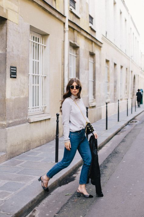 OUTFIT: Chanel slingback heels in Paris | Bikinis & Passports Dior Slingback Outfit, Chanel Slingback Outfit, Slingback Outfit, Slingback Heels Outfit, Outfit In Paris, Parisian Shoes, Dior Slingback, White Shirt And Blue Jeans, Black Slingback Heels