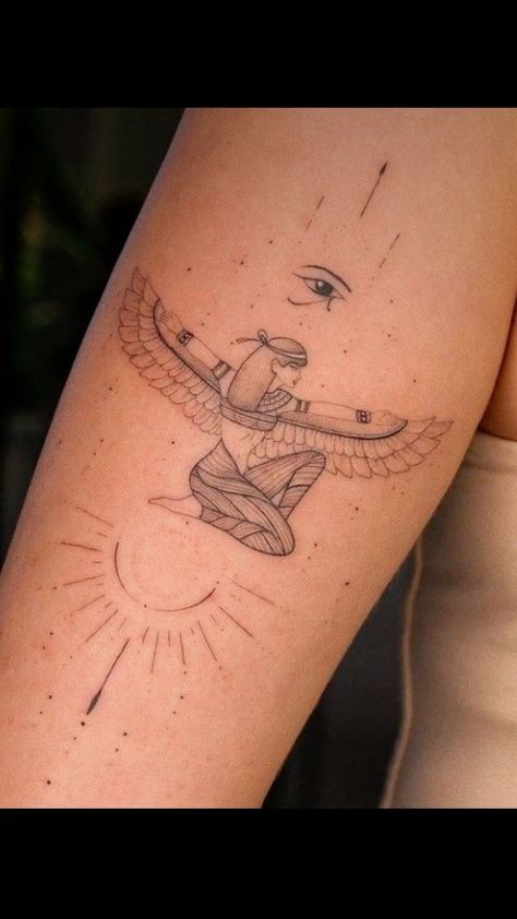 Goddesses Tattoo, Egyptian Tattoo For Women, Egyptian Goddess Tattoo, Mythology Goddesses, Nefertiti Tattoo, Egyptian Tattoo Sleeve, Animal Tattoo Ideas, Egypt Tattoo, Goddess Tattoo