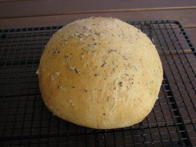 Rosemary Herb Bread:  Macaroni Grill  • 3 Tablespoons olive oil   • 2 1/2 cups flour   • 1 1/2 teaspoon salt   • 1 1/2 Tablespoons sugar   • ¼ teaspoon Italian seasoning  (or pinch of each ground garlic, dried oregano, and dried basil)• 1 1/2 Tablespoons rosemary   • 1 Tablespoon yeast   • additional rosemary to garnish Macaroni Grill Bread, Grill Bread, Herbed Bread, Macaroni Grill, Bread Machine Recipe, Rosemary Bread, Bread Maker Recipes, Herb Bread, Grilled Bread