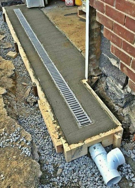 Rifacimento Garage, Landscape Drainage, Backyard Drainage, Underground Drainage, Yard Drainage, Garage Makeover, Pergola Plans, Garage Design, Backyard Landscaping Designs