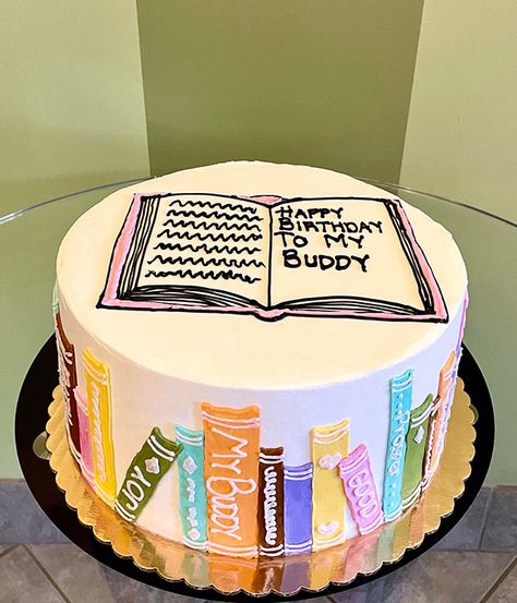 Birthday Cake For Book Lover, Cake With Books Design, Birthday Cake Books Lover, Book Club Cake, Cakes For Book Lovers, Book Stack Cake, Book Themed Birthday Cake, Cake Book Design, Bookish Cake