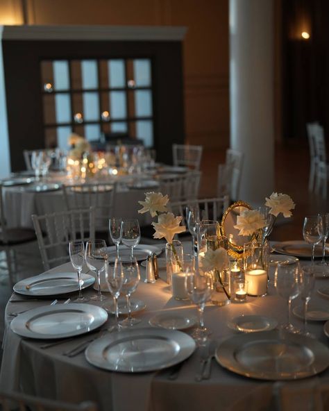 To classic flowers of weddings - roses and baby’s breath! These timeless florals make their way into nearly every wedding, and look equally stunning in any arrangement, color scheme, and format! This wedding made the most of white reflexed roses that added texture and elegance, as well as baby’s breath that added lightness and volume to the wedding! Bud vases, centerpieces, table decor and more - everything is possible! To find out more, schedule a wedding consultation by calling or textin... Bud Vases Baby Breath, White Rose Bud Vase Wedding, Babies Breath Centerpiece Round Table, Baby's Breath Bud Vase, Wedding Bud Vases, Bud Vase Flowers, Baby’s Breath Wedding Centre Pieces, Reflexed Roses, Bud Vases Wedding