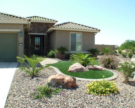 Elegant Cabin, Cabin Landscaping, Artificial Turf Landscaping, Arizona Backyard, Front Garden Landscape, Small Front Yard, Front Yard Design, Front Yard Landscaping Plans, Front Yards