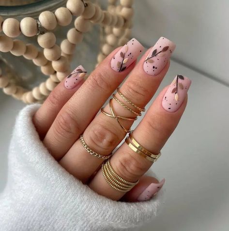 50 Cute Fall 2022 Nail Designs to Inspire You November Nail Designs, Brown Nails Design, Fall Nail Trends, Fall Gel Nails, Cute Nails For Fall, Nude Nail Designs, Trendy Nail Art Designs, Casual Nails, Classy Acrylic Nails