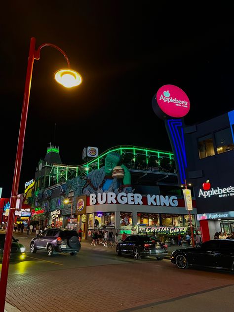 Niagara Falls Clifton Hill Niagara Falls At Night, Niagara Falls Canada Aesthetic, Niagara Falls Aesthetic, Niagara Falls City, Clifton Hill Niagara Falls, Niagara Falls At Night, Canada Study, Visiting Niagara Falls, Clifton Hill