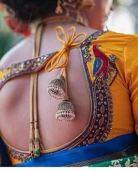 Knot Blouse Design, Bridal Blouses, Saree Blouse Neck Designs, New Saree Blouse Designs, Lehenga Blouse Designs, Blouse Back Neck Designs, Backless Blouse Designs, New Blouse Designs, Sari Blouse Designs