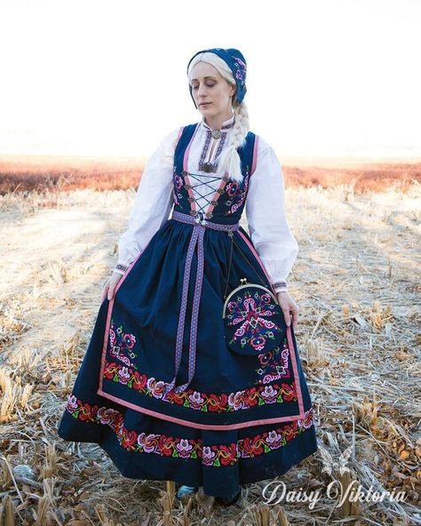 Norway traditional dress Norway Dress Traditional, Traditional Norwegian Dress, Norwegian Folk Dress, Norwegian Folk Costume, Norwegian Bunad Traditional Dresses, Norway Traditional Clothing, Traditional Danish Clothing, Traditional Swedish Clothing, Norwegian Traditional Clothing