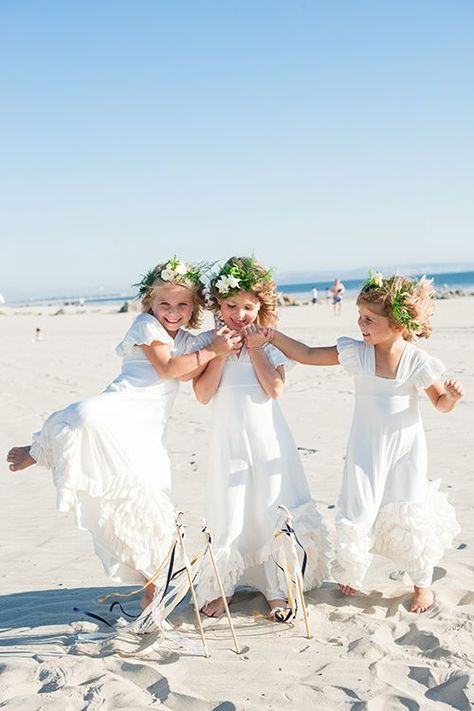 beach babes | via: brides Beach Flower Girls, Floral Hairpiece, Navy Gold Wedding, Diy Props, Princess Flower Girl Dresses, Ivory Flower Girl, Ivory Flower Girl Dresses, Ring Bearers, Beach Wedding Inspiration