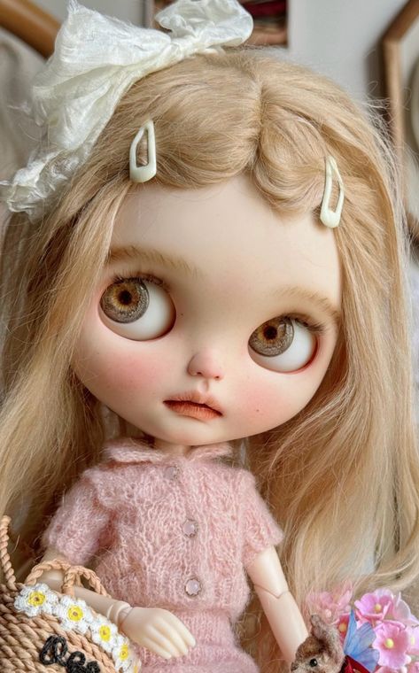 Blythe Dollhouse, Middie Blythe, Custom Blythe, Ooak Dolls, Blythe Doll, Blythe Dolls, Art Dolls, Blonde Hair, Baby Dolls