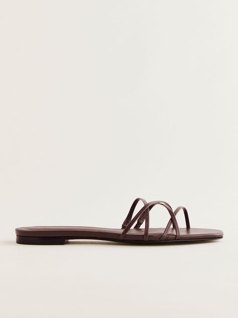 Tell your feet. Shop the Wagner Strappy Flat Sandal from Reformation, a flat sandal with a strappy upper. Sustainable Shoes, Strappy Sandals Flat, Strappy Flats, Black Strappy Sandals, Summer Fits, Maxi Knit Dress, Clothes Collection, Linen Pants, Strappy Sandals