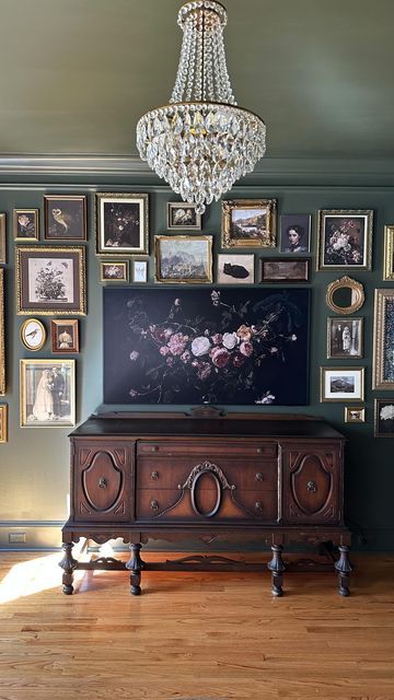 Moody Wall Gallery, Antique Pictures On Wall, French Provincial Gallery Wall, Dark Wall Gallery, Dark Cottagecore Gallery Wall, Dark Vintage Living Room Ideas, Victorian Moody Decor, Old World Gallery Wall, Antique Tv Wall