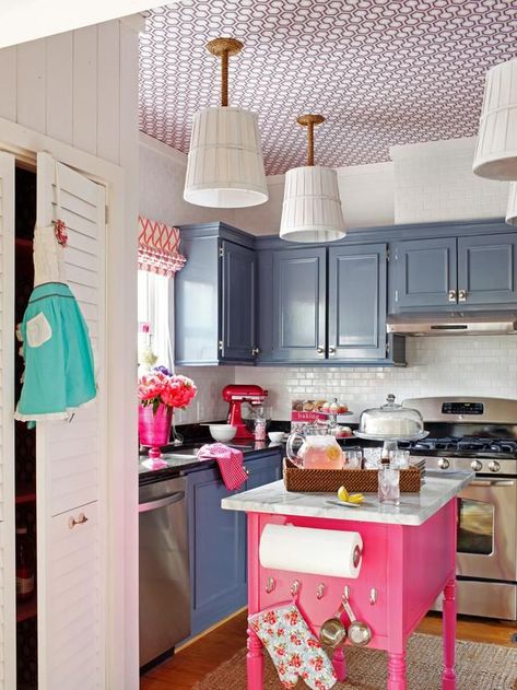 Heart the ceiling and lights Modern Coastal Kitchen, Tiny Kitchen Remodel, Cheap Kitchen Remodel, Kitchen Remodel On A Budget, Budget Kitchen Remodel, Kitchen Remodel Cost, Kitchen Design Diy, White Kitchen Remodeling, Remodel On A Budget