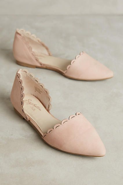 Anthropologie Seychelles Research Scalloped Flats Daily Shoes, Mode Shoes, Heels Wedding, Wedding Heels, Shoe Closet, Charlotte Olympia, Crazy Shoes, Pretty Shoes, Shoe Obsession