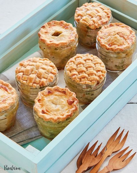 Mini Mason Jar Chicken Potpies Soothing Recipes, Appetizers For Thanksgiving, Erin Mcdowell, British Christmas, Thanksgiving Appetizer, Thanksgiving Appetizer Recipes, Christmas Appetizers Party, Vitamix Blender, Canned Biscuits