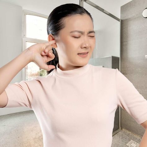 Itchy Ear: Causes, Symptoms & How To Get Relief - HealthNile.com Itchy Ears Causes, Itchy Inner Ear Relief, Itchy Ear Canal Remedies, Ear Itching Remedy, Itchy Ears Remedies, How To Unblock Ears, Itchy Ear, Inside Ear, Itchy Ears