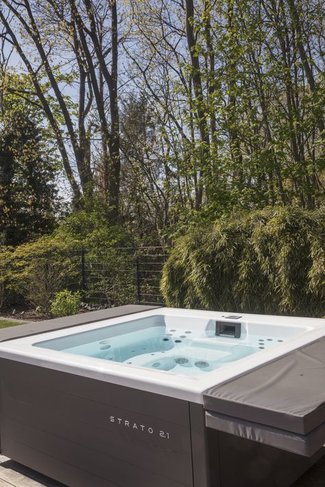 Ihr Whirlpool vom Profi - ob Pool, Whirlpool oder Sauna - gemeinsam verwirklichen wir Ihren Wunsch vom eigenen Wellnessbereich, egal ob In- oder Outdoor I www.loechte-gmbh.de Outdoor Whirlpool, Hot Tub, Pool, Outdoor Decor, Pins, Quick Saves, Home Decor