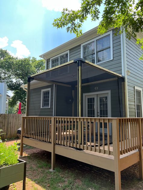 Mosquito Curtains are great for enclosing decks too. If you can dream it, we can probably make an enclosure for it! 🏡 #mosquitonetting #mosquitocurtains #screenpatio #screenporch #patioenclosurekits #DIY #outdoors #enjoyoutdoors #nobugs #nomosquitoes #screenedporchenclosures #screenedpatioenclosures #screenporchenclosure #screenpatioenclosure Diy Screened Patio, Retractable Awning Screen Porch, Outdoor Screen Room, Deck Enclosures, Mosquito Curtains, Screened Gazebo, Garage Pergola, Screened In Deck, Porch Enclosures