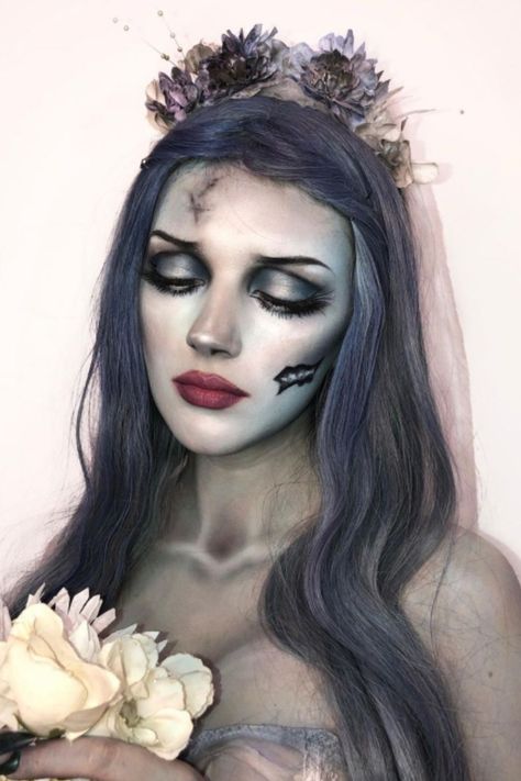 Witch Halloween Makeup Vampire Costume Women Halloween, Special Effects Makeup Ideas Creative, Red Clown Makeup, Neon Clown Makeup, Halloween Makeup Costume Ideas, Neon Clown, Devil Makeup Halloween, Witch Halloween Makeup, Makeup Ideas Looks