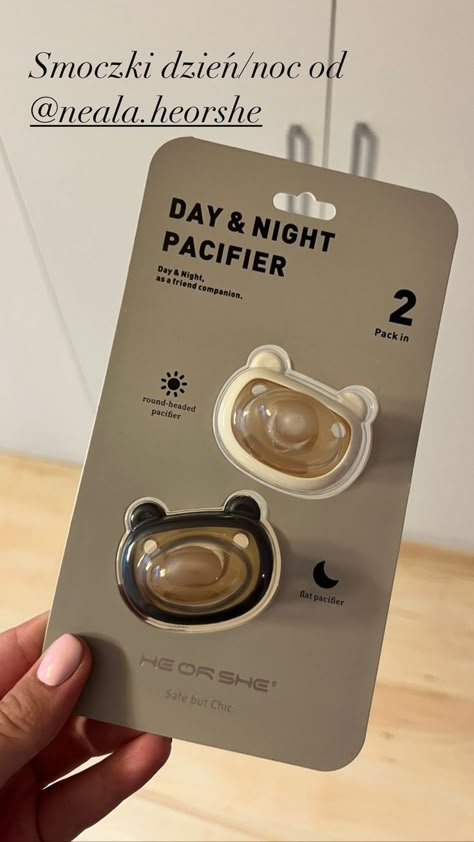 Newborn Baby Necessities, Cute Pacifiers, Diaper Pails, Baby Bottle Set, Orthodontic Pacifier, Baby Boy Ideas, Newborn Mom, Baby Equipment, Newborn Toys