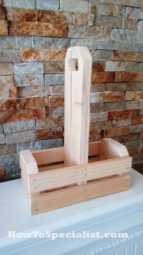 Milk Bottle Diy, Caddy Diy, Wooden Caddy, Wine Rack Plans, Bottle Caddy, Diy Step, Wine Caddy, Wood Bottles, Diy Step By Step