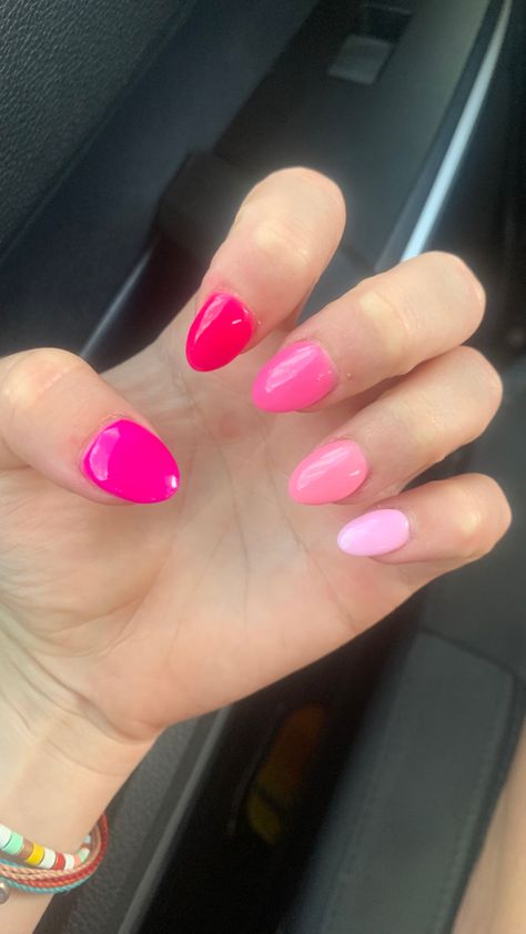 Light Pink Hot Pink Nails, Pink Nails Multicolor, Pink Combo Nails, Pink Color Block Nails, Acrylic Nails Different Colors Shades, Hot Pink Light Pink Nails, Multiple Pink Nails, Multi Color Pink Nails, Different Color Pink Nails Shades