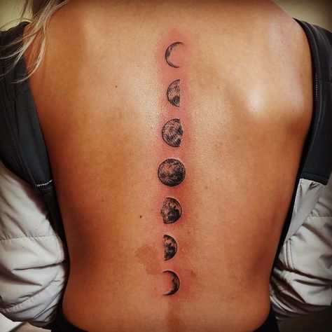 Sarah Tattoo, Simple Butterfly Tattoo, Butterfly Tattoos On Arm, Moon Phases Tattoo, Phases Of The Moon, Classy Tattoos, Spine Tattoo, Tattoo Feminina, Spine Tattoos