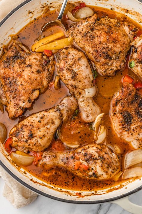 Baked Chicken And Peppers, Baked Chicken And Gravy, Baked Chicken Quarters, Chicken And Peppers, Chicken Leg Quarter Recipes, Chicken And Gravy, Baked Chicken Drumsticks, Chicken Leg Quarters, Seasoned Veggies