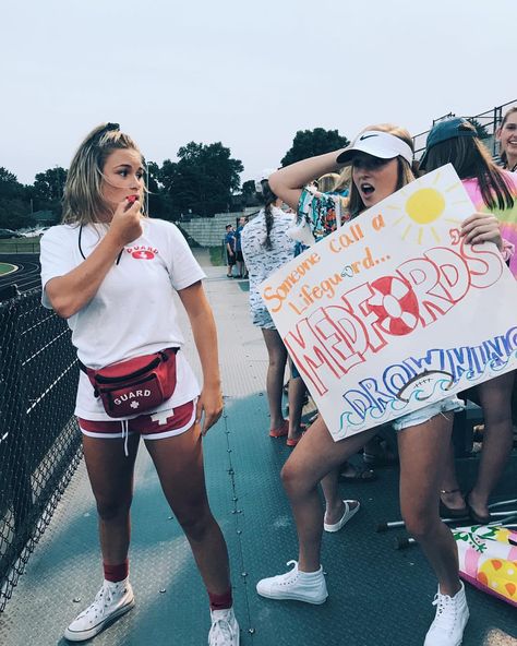 Game Day Spirit Ideas, Country Student Section Theme, High School Football Games Outfit, Student Section Signs Football Funny, Splash Zone Football Theme Outfits, Fnl Sign Ideas, Funny Student Section Posters, School Spirit Outfit Ideas, Football Themes Student Section Outfits