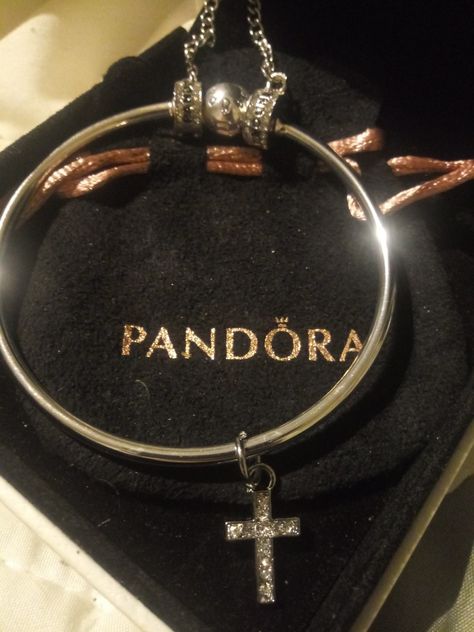 Pandora Bracelet Cross Charm, Cross Pandora Charm, Pandora Charm Bracelet Rose Gold, Pandora Moments Double Black Leather Bracelet, Pandora Bangle, Bracelet Pandora, Pandora Style, Safety Chain, Cross Charms