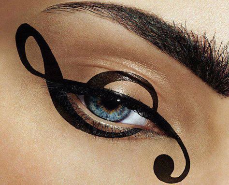 Have you been drinking again Pinterest? Musical make up idea Halloweenský Makeup, Cool Halloween Makeup, Band Geek, Makijaż Smokey Eye, Crazy Makeup, Color Guard, Treble Clef, Musical Notes, Musical Note