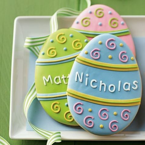 Almond Sugar Cookies, Egg Cookies, Personalized Easter Eggs, Easter Egg Cookies, Easter Sugar Cookies, Easter Sweets, Chocolate Sugar Cookies, No Egg Cookies, Spring Cookies