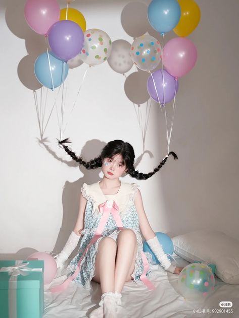 Movie Themed Photoshoot, Themed Photoshoot, Genos Wallpaper, Chibi Sketch, Reference Photos For Artists, Cute Birthday Pictures, Candy Theme, 사진 촬영 포즈, Creative Portrait Photography