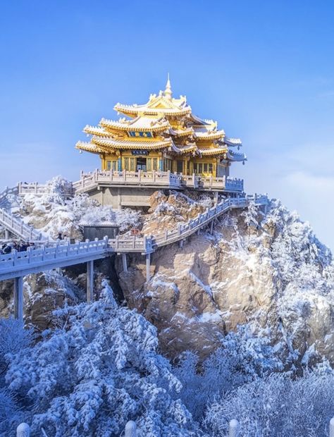 Laojun Mountain, China Temple, Chinese Mountains, Chinese Places, Amazing Places To Visit, Mountains Aesthetic, Chinese Temple, China City, Chinese Aesthetic