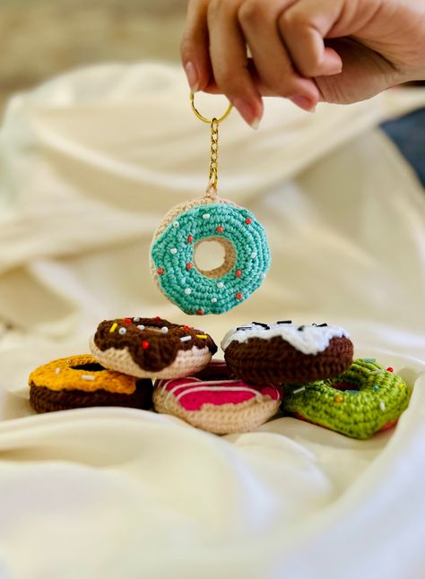 Amigurumi Donut, Crochet Keychain, Bag Tag, Crochet Amigurumi, Food Lover, Donuts, Amigurumi, Miniatures, Crochet