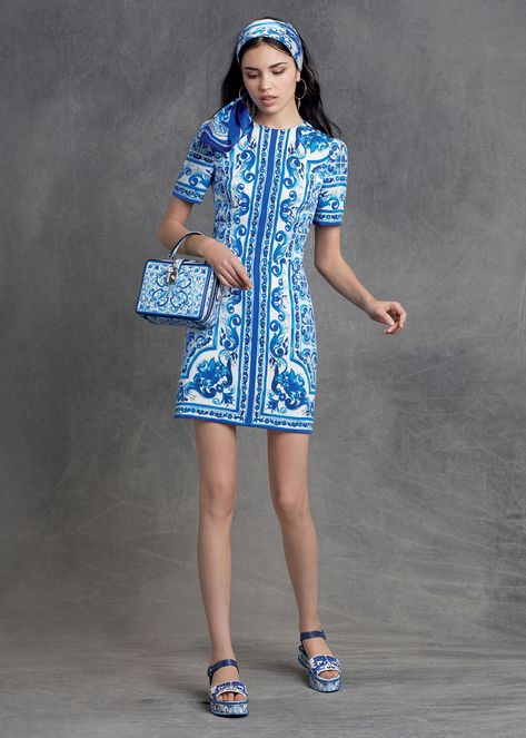 dolce-and-gabbana-winter-2016-woman-collection-05-zoom - the Urban Diva - style blog by GIA Traditional Italian Clothing, Dressy Spring Outfits, Italian Clothing, Dolce And Gabbana Blue, Dolce Gabbana Dress, Exclusive Clothing, Elegante Casual, Blue And White Dress, Dolce E Gabbana