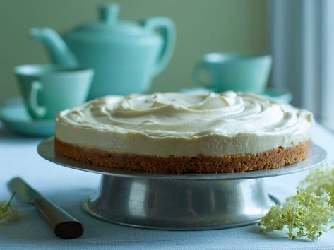 Elderflower Cheesecake, Ginger Nut Biscuits, Give It Time, Elderflower Cordial, Foraging Recipes, Vanilla Cheesecake, Ginger Nut, Cream Cheese Icing, Wild Food